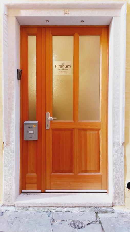 Piranum Guesthouse With Terrace Exterior photo